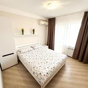 Апартаменты Artal On Obolonskyi Avenue 16a