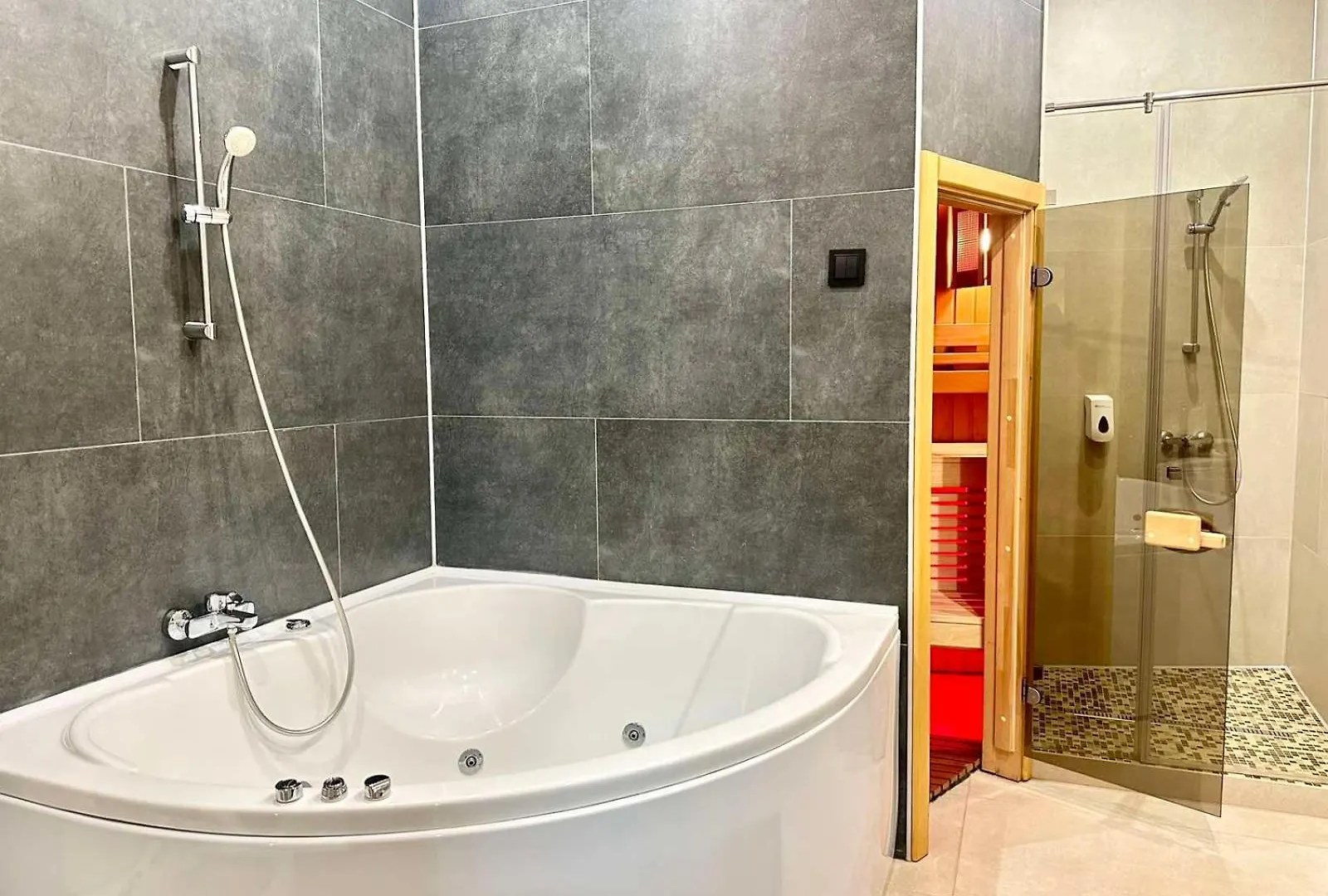 Kievinn Hotel Kyiv